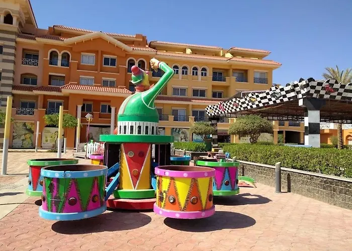 Pet friendly Porto Sharm Pool And Lake View