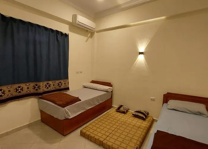 Pet friendly Blue Hole Plaza Studio, Dahab