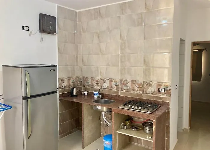 Comfy 1 Bedroom, Next To Sea Chalet W/Ac + P-Bath Dahab