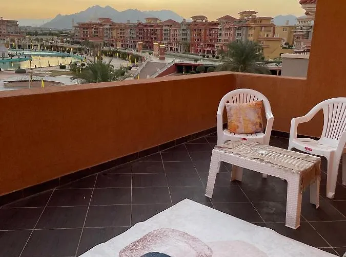 Pet friendly Fully Equipped Apartments Pool & Mountains View In Porto Sharm Resort