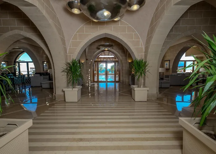 Dahab hotels near Al Huda Mosque