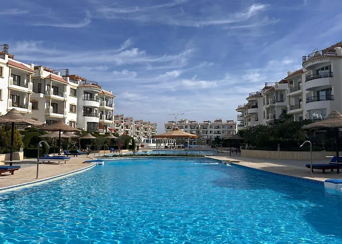 Pet friendly Sharm Hills Resort - 2Bedroom With Pool View And Beach Access