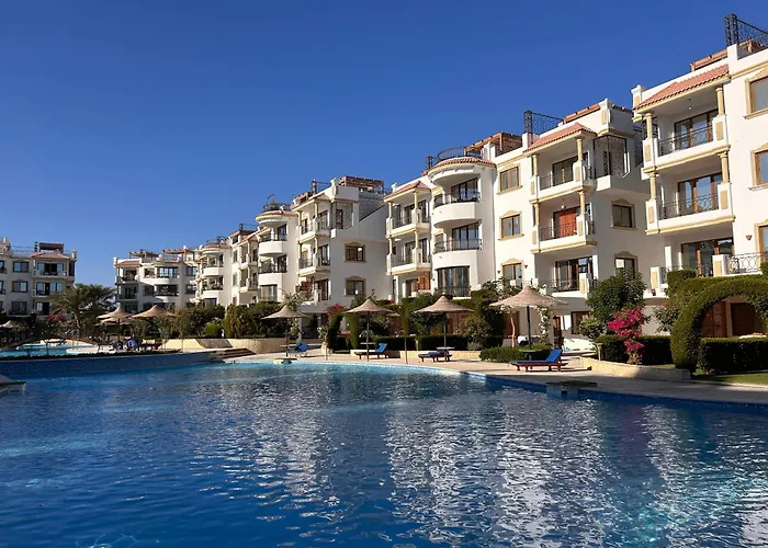 Pet friendly Sharm Hills Resort - Cosy Studio With Pool View And Beach Access