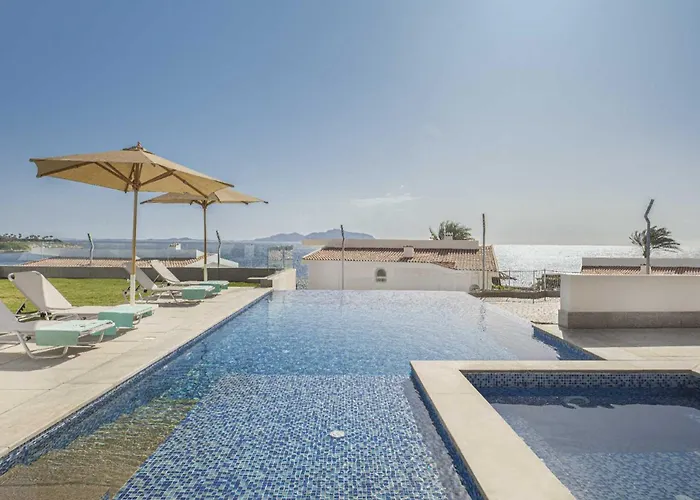 Sharm el-Sheikh Hotels With Pool near Hollywood Sharm El Sheikh
