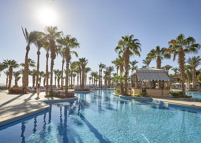 Sharm el-Sheikh Dog Friendly Hotels near Soho square dancing fountain